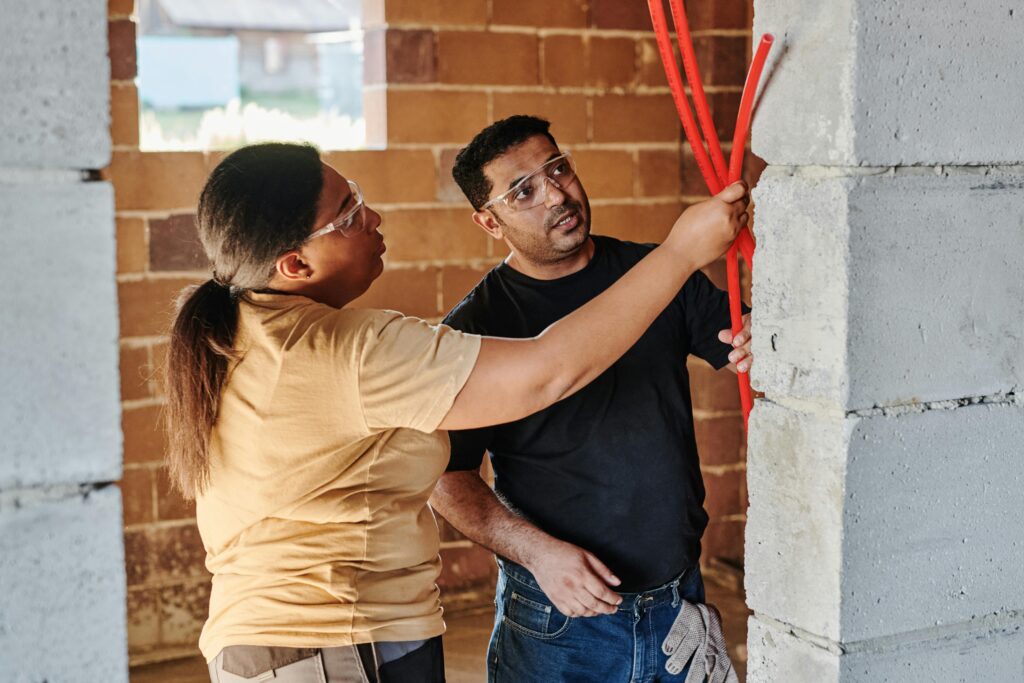 assistance construction